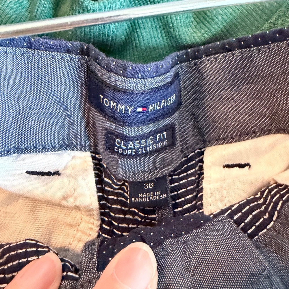 Tommy Hilfiger Mens 38 Classic Fit Navy Blue Polka Dot Chino Shorts - Picture 6 of 6